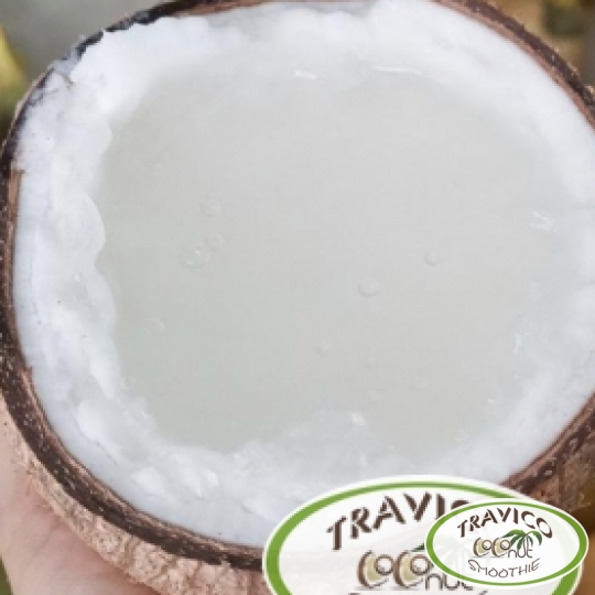 Dừa Sáp Trái Loại Thường (0,5-0,6kg/Trái Đã Bóc Vỏ , Chưa Bao Gồm Phí Ship)